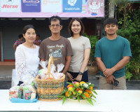 ผู้ว่าฯ สุราษฎร์ธานี นำพุทธศาสนิกชนทุกหมู่เหล่า ทำบุญตักบาตร ... พารามิเตอร์รูปภาพ 13