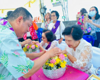 จังหวัดสุราษฎร์ธานีเปิดงานประเพณีสงกรานต์ เย็นทั่วหล้า มหาสง ... พารามิเตอร์รูปภาพ 17