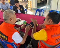 รองผู้ว่าราชการจังหวัดสุราษฎร์ธานี ลงพื้นที่ ตรวจเยี่ยมจุดตร ... พารามิเตอร์รูปภาพ 6