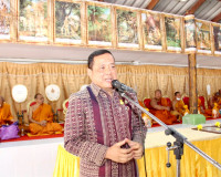 ผู้ว่าฯ สุราษฎร์ธานี ร่วมงานบุญทอดผ้าป่าสามัคคีเพื่อทำถนนคอน ... พารามิเตอร์รูปภาพ 18
