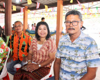 ผู้ว่าฯ สุราษฎร์ธานี ร่วมงานบุญทอดผ้าป่าสามัคคีเพื่อทำถนนคอน ... พารามิเตอร์รูปภาพ 19