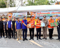 ผู้ว่าฯ สุราษฎร์ธานี ลงพื้นที่ให้กำลังใจเจ้าหน้าที่ประจำจุดต ... พารามิเตอร์รูปภาพ 3