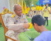 รองผู้ว่าราชการจังหวัดสุราษฎร์ธานี เป็นประธานในพิธีปลงผมบรรพ ... พารามิเตอร์รูปภาพ 11