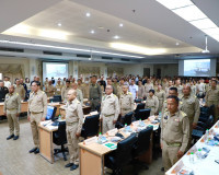 ผู้ว่าราชการจังหวัดสุราษฎร์ธานี ประชุมหัวหน้าส่วนราชการและหน ... พารามิเตอร์รูปภาพ 2