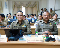 ผู้ว่าราชการจังหวัดสุราษฎร์ธานี ประชุมหัวหน้าส่วนราชการและหน ... พารามิเตอร์รูปภาพ 12