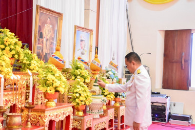 จังหวัดสุราษฎร์ธานีจัดพิธีเจริญพระพุทธมนต์เนื่องในวันคล้ายวั ... พารามิเตอร์รูปภาพ 1