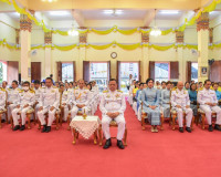 จังหวัดสุราษฎร์ธานีจัดพิธีเจริญพระพุทธมนต์เนื่องในวันคล้ายวั ... พารามิเตอร์รูปภาพ 16