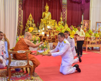 จังหวัดสุราษฎร์ธานีจัดพิธีเจริญพระพุทธมนต์เนื่องในวันคล้ายวั ... พารามิเตอร์รูปภาพ 17
