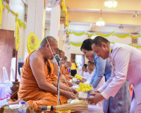 จังหวัดสุราษฎร์ธานีจัดพิธีเจริญพระพุทธมนต์เนื่องในวันคล้ายวั ... พารามิเตอร์รูปภาพ 18