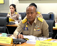 รองผู้ว่าราชการจังหวัดสุราษฎร์ธานี ร่วมการประชุมกลั่นกรองราย ... พารามิเตอร์รูปภาพ 1