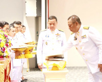 จังหวัดสุราษฎร์ธานีจัดพิธีรับพระราชทานพระบรมฉายาลักษณ์ พระบา ... พารามิเตอร์รูปภาพ 6