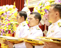 จังหวัดสุราษฎร์ธานีจัดพิธีรับพระราชทานพระบรมฉายาลักษณ์ พระบา ... พารามิเตอร์รูปภาพ 13