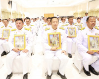 จังหวัดสุราษฎร์ธานีจัดพิธีรับพระราชทานพระบรมฉายาลักษณ์ พระบา ... พารามิเตอร์รูปภาพ 14