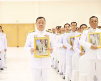 จังหวัดสุราษฎร์ธานีจัดพิธีรับพระราชทานพระบรมฉายาลักษณ์ พระบา ... พารามิเตอร์รูปภาพ 17