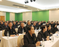 รองผู้ว่าราชการจังหวัดสุราษฎร์ธานี ให้การต้อรับ พลเรือตรี อภ ... พารามิเตอร์รูปภาพ 5