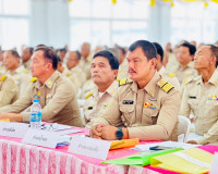 ผู้ว่าราชการจังหวัดสุราษฎร์ธานี มอบนโยบายกำนันผู้ใหญ่บ้าน ผู ... พารามิเตอร์รูปภาพ 7