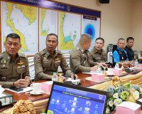 ผู้ว่าราชการจังหวัดสุราษฎร์ธานี นำทีมตำรวจ ป.ป.ส. แถลงผล &quot;ยุ ... พารามิเตอร์รูปภาพ 3