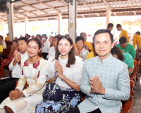 ผู้ว่าฯ สุราษฎร์ธานีนำพุทธศาสนิกชนนับพันคนร่วมงานบุญประเพณีว ... พารามิเตอร์รูปภาพ 8