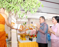 ผู้ว่าฯ สุราษฎร์ธานีนำพุทธศาสนิกชนนับพันคนร่วมงานบุญประเพณีว ... พารามิเตอร์รูปภาพ 19