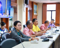 ผู้ว่าฯ สุราษฎร์ธานีร่วมประชุมขับเคลื่อนติดตามนโยบายของรัฐบา ... พารามิเตอร์รูปภาพ 11