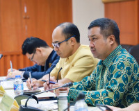 ผู้ว่าฯ สุราษฎร์ธานีร่วมประชุมขับเคลื่อนติดตามนโยบายของรัฐบา ... พารามิเตอร์รูปภาพ 12