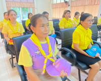 รองผู้ว่าราชการจังหวัดสุราษฎร์ธานี ประธานในพิธีรับมอบหมวกและ ... พารามิเตอร์รูปภาพ 6