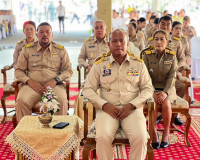 รองผู้ว่าราชการจังหวัดสุราษฎร์ธานี เป็นประธานในพิธีฉลองพระบั ... พารามิเตอร์รูปภาพ 2