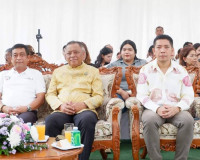 รองผู้ว่าราชการจังหวัดสุราษฎร์ธานี เป็นประธานในพิธีเปิดงานปร ... พารามิเตอร์รูปภาพ 6