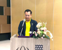 รองผู้ว่าราชการจังหวัดสุราษฎร์ธานี เป็นประธานในพิธีเปิดกิจกร ... พารามิเตอร์รูปภาพ 2
