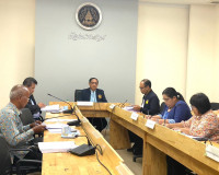 รองผู้ว่าราชการจังหวัดสุราษฎร์ธานี เป็นประธานในการประชุมคณะก ... พารามิเตอร์รูปภาพ 1