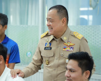 ผู้ว่าฯ สุราษฎร์ธานีตรวจเยี่ยมการรับสมัคร สมาชิกวุฒิสภา เบื้ ... พารามิเตอร์รูปภาพ 1