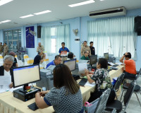 ผู้ว่าฯ สุราษฎร์ธานีตรวจเยี่ยมการรับสมัคร สมาชิกวุฒิสภา เบื้ ... พารามิเตอร์รูปภาพ 3