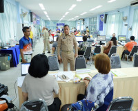 ผู้ว่าฯ สุราษฎร์ธานีตรวจเยี่ยมการรับสมัคร สมาชิกวุฒิสภา เบื้ ... พารามิเตอร์รูปภาพ 4