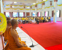 รองผู้ว่าราชการจังหวัดสุราษฎร์ธานี เป็นประธานในพิธีเจริญพระพ ... พารามิเตอร์รูปภาพ 5