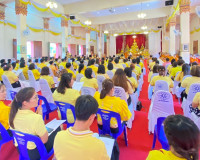 รองผู้ว่าราชการจังหวัดสุราษฎร์ธานี เป็นประธานในพิธีเจริญพระพ ... พารามิเตอร์รูปภาพ 10