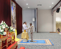 จังหวัดสุราษฎร์ธานีจัดพิธีรับพระราชทานเครื่องราชอิสริยาภรณ์  ... พารามิเตอร์รูปภาพ 6