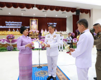 ผู้ว่าราชการจังหวัดสุราษฎร์ธานี นำข้าราชการและพสกนิกรชาวจังห ... พารามิเตอร์รูปภาพ 9