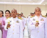 ผู้ว่าราชการจังหวัดสุราษฎร์ธานี นำข้าราชการและพสกนิกรชาวจังห ... พารามิเตอร์รูปภาพ 12
