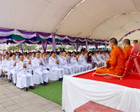 ผู้ว่าฯ สุราษฎร์ธานีนำประชาชนทุกหมูเหล่าร่วมพิธีทำบุญตักบาตร ... พารามิเตอร์รูปภาพ 8