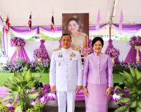 ผู้ว่าฯ สุราษฎร์ธานีนำประชาชนทุกหมูเหล่าร่วมพิธีทำบุญตักบาตร ... พารามิเตอร์รูปภาพ 19