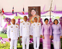 ผู้ว่าฯ สุราษฎร์ธานีนำประชาชนทุกหมูเหล่าร่วมพิธีทำบุญตักบาตร ... พารามิเตอร์รูปภาพ 20