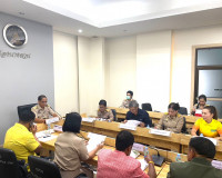 รองผู้ว่าราชการจังหวัดสุราษฎร์ธานี เป็นประธานในการประชุมคณะท ... พารามิเตอร์รูปภาพ 2