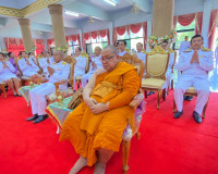 รองผู้ว่าราชการจังหวัดสุราษฎร์ธานี เป็นประธานในพิธีเจริญพระพ ... พารามิเตอร์รูปภาพ 5