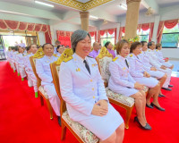 รองผู้ว่าราชการจังหวัดสุราษฎร์ธานี เป็นประธานในพิธีเจริญพระพ ... พารามิเตอร์รูปภาพ 9