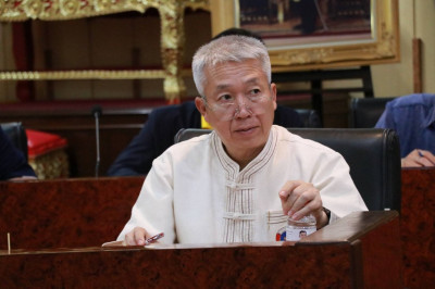 รองผู้ว่าราชการจังหวัดสุราษฎร์ธานี ร่วมประชุมพิจารณาแผนงาน/โ ... พารามิเตอร์รูปภาพ 1