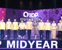 รองผู้ว่าราชการจังหวัดสุราษฎร์ธานี เข้าร่วมพิธีเปิดงาน OTOP  ... พารามิเตอร์รูปภาพ 4