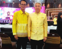 รองผู้ว่าราชการจังหวัดสุราษฎร์ธานี เข้าร่วมพิธีเปิดงาน OTOP  ... พารามิเตอร์รูปภาพ 6