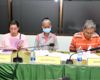 จังหวัดสุราษฎร์ธานีประชุมคณะอนุกรรมการช่วยเหลือแก้ไขปัญหาควา ... พารามิเตอร์รูปภาพ 4