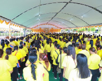 ผู้ว่าราชการจังหวัดสุราษฎร์ธานี รับมอบธงกิจกรรม เดิน วิ่ง ปั ... พารามิเตอร์รูปภาพ 17
