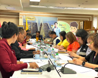 รองผู้ว่าราชการจังหวัดสุราษฎร์ธานี เป็นประธานในการประชุมเพื่ ... พารามิเตอร์รูปภาพ 2
